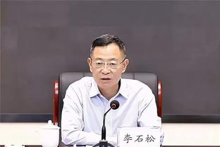 完全自由球员！名记：联盟普遍认为德罗赞会和公牛续约